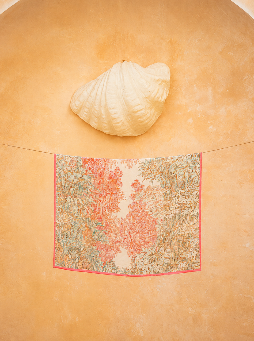 Foulard en soie Primavera MYSILK – détail motif exclusif édition limitée