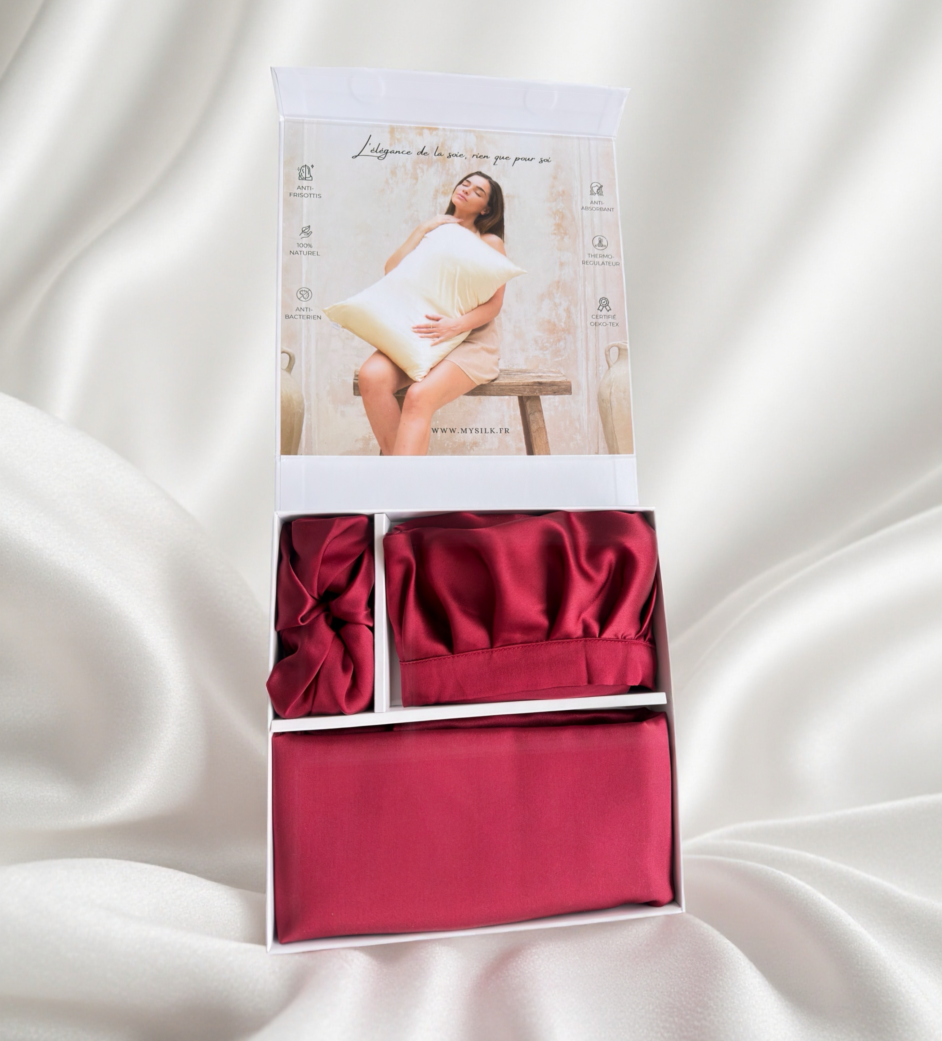 Coffret cadeau avec bonnet en soie taie d'oreiller en soie et chouchou en soie 